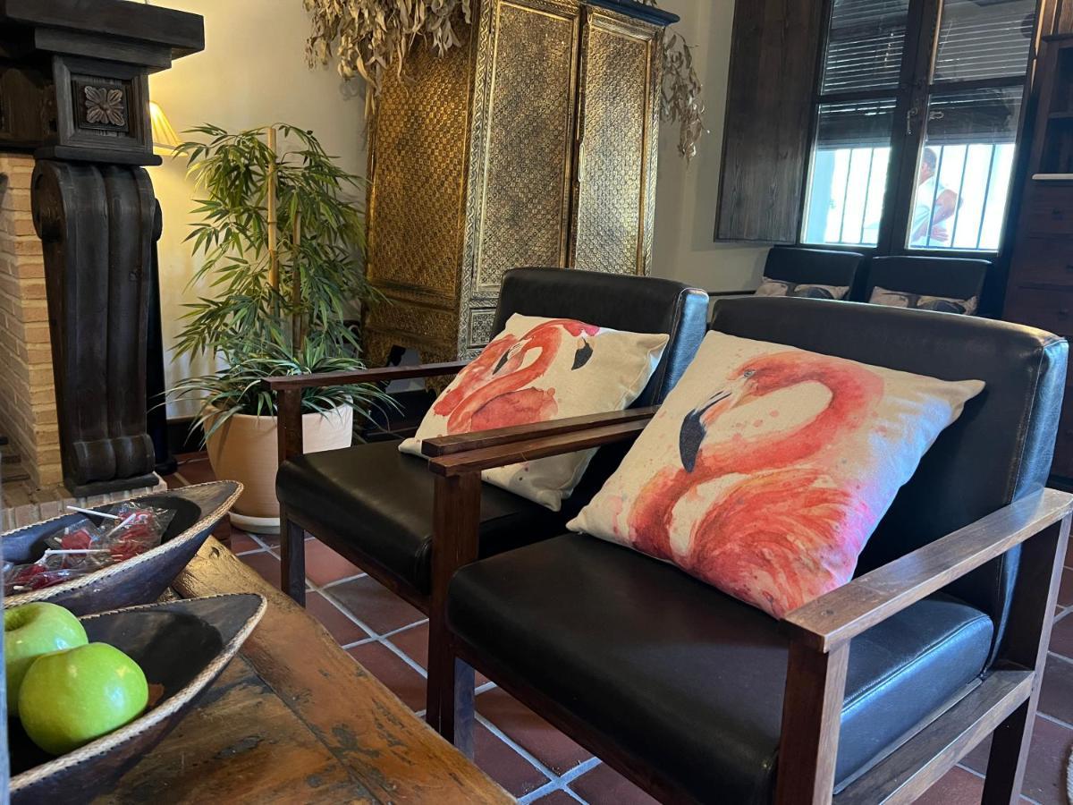 On Acebuchal 23 Guest House เอลโรซิโอ ภายนอก รูปภาพ