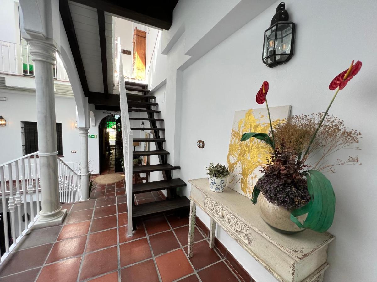 On Acebuchal 23 Guest House เอลโรซิโอ ภายนอก รูปภาพ